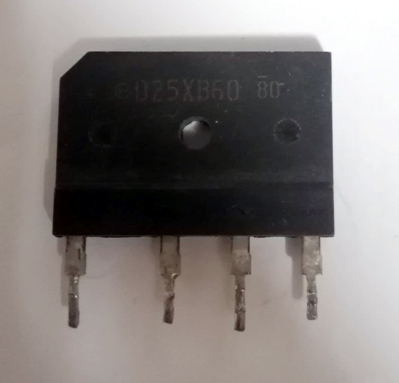 پل دیودی ردیفی  D25XB60 (25آمپر و 600 ولت) ، استوک